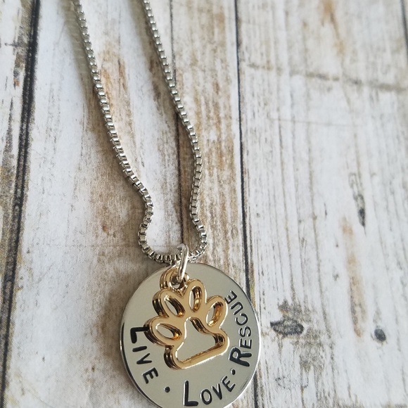 ❄️WINTER SALE❄️ LIVE LOVE RESCUE Pendant - Picture 4 of 6